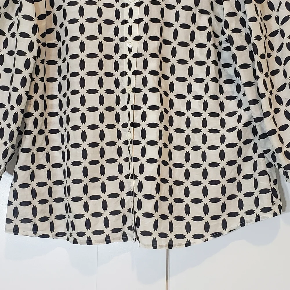 Talbots  Silk Cotton Vintage Button Down Shirt Black & White Print Size 10